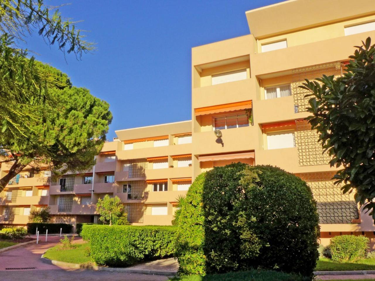 Apartment Les Vignes By Interhome Ле Лек Екстериор снимка